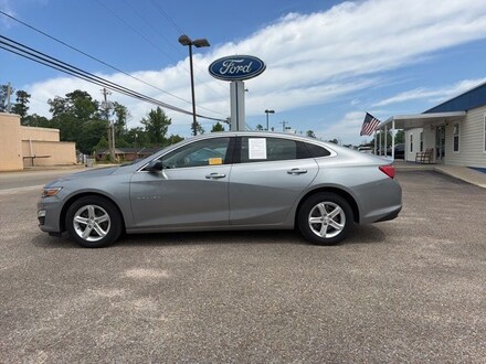 2024 Chevrolet Malibu LT Sedan