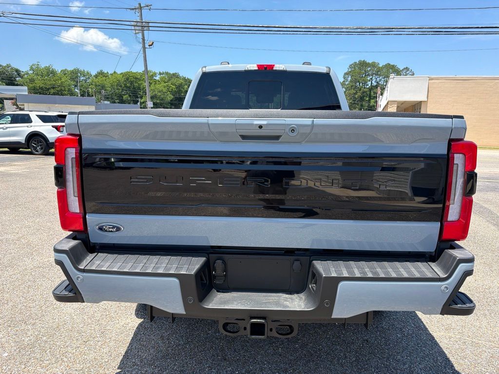 2026 Ford F-350 Super Duty Platinum - Photo 7