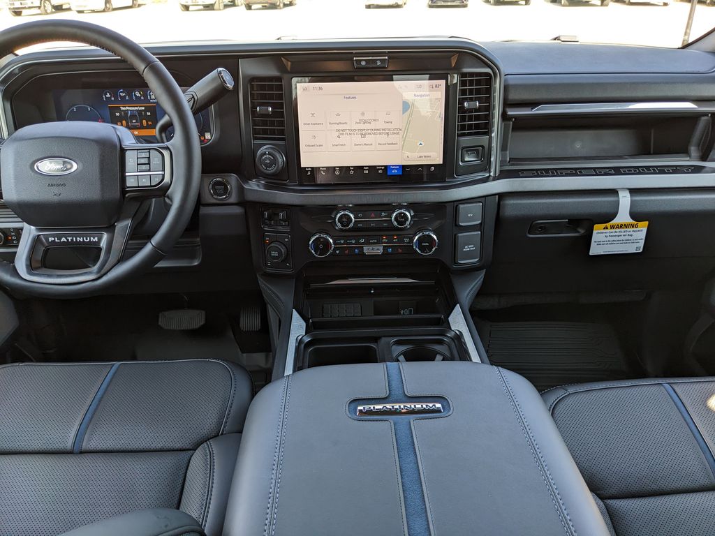 2026 Ford F-350 Super Duty Platinum - Photo 17
