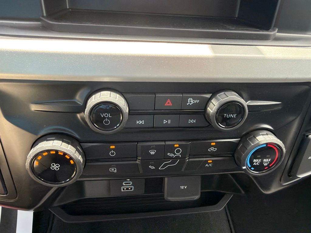 2026 Ford F-350 Super Duty XL - Photo 25
