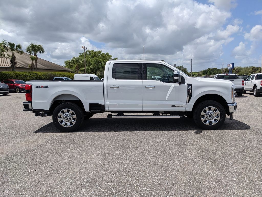 2026 Ford F-350 Super Duty Lariat - Photo 9