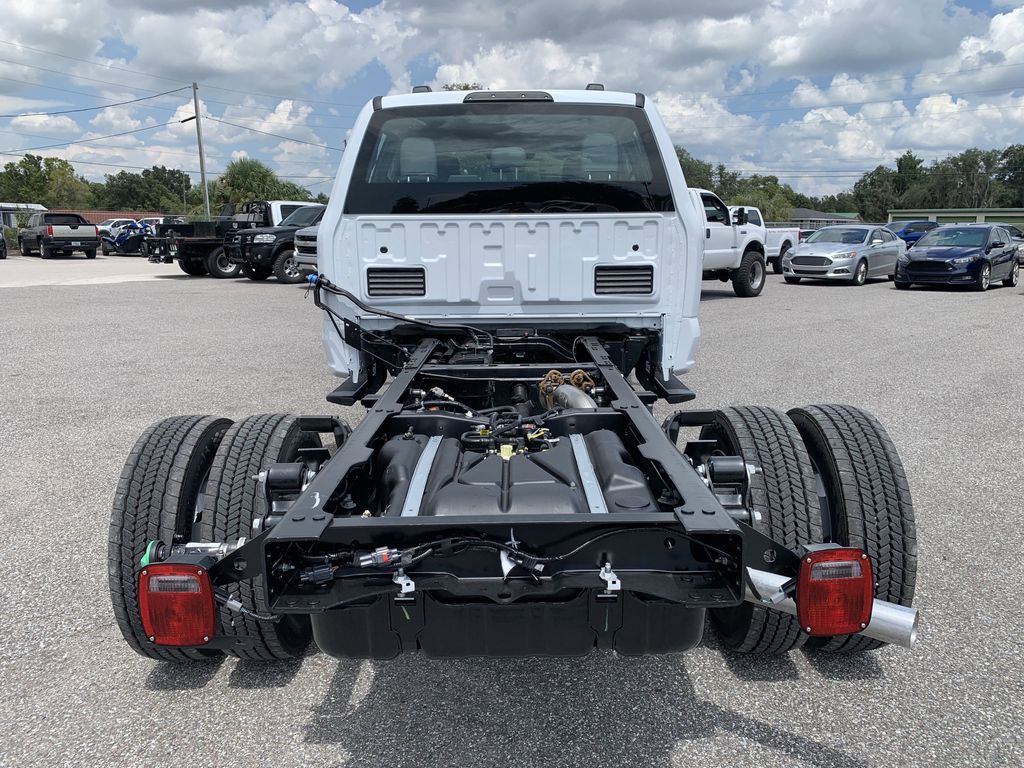 2026 Ford F-450 Super Duty Chassis Cab XL - Photo 11