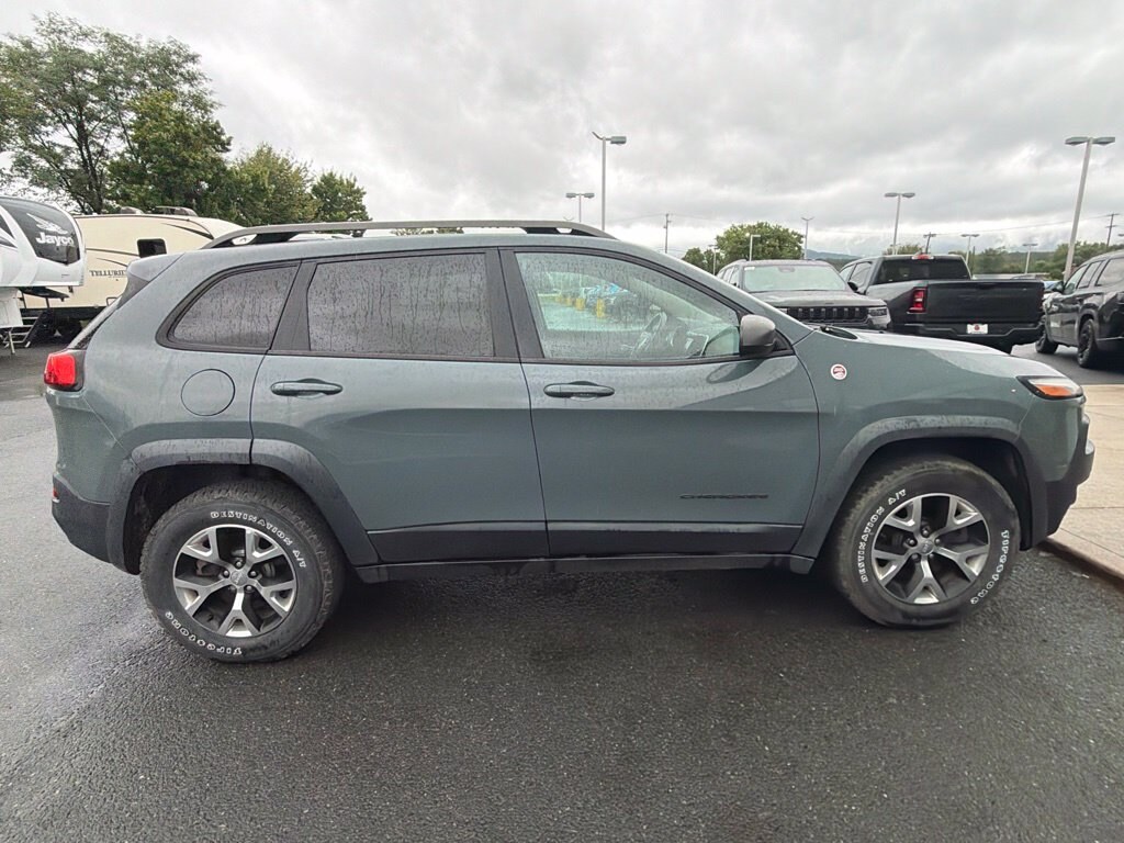Used 2015 Jeep Cherokee Trailhawk 4x4 SUV
