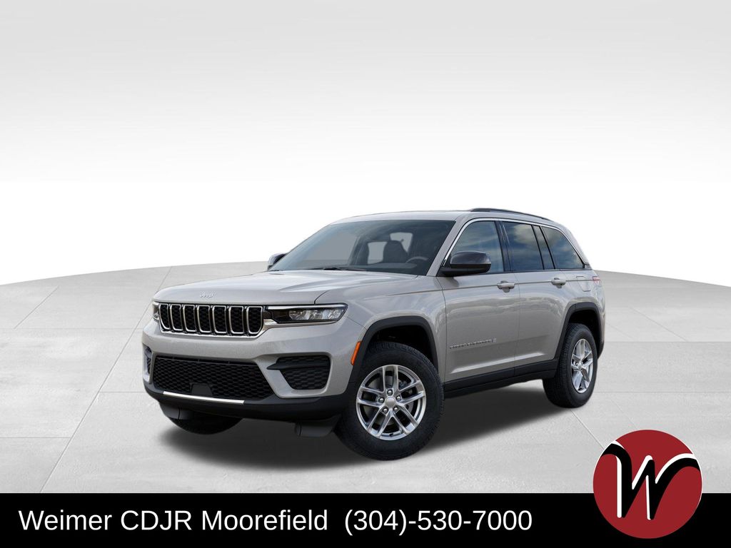 2025 Jeep Grand Cherokee Laredo's photo