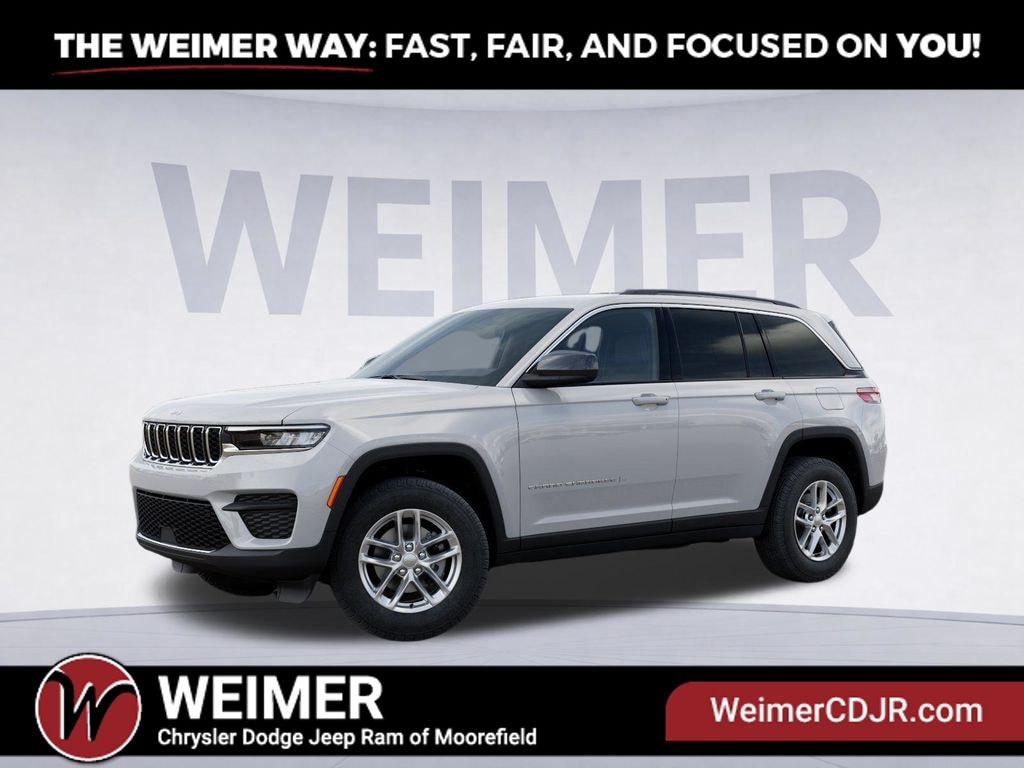 New 2026 Jeep Grand Cherokee Laredo Sport Utility