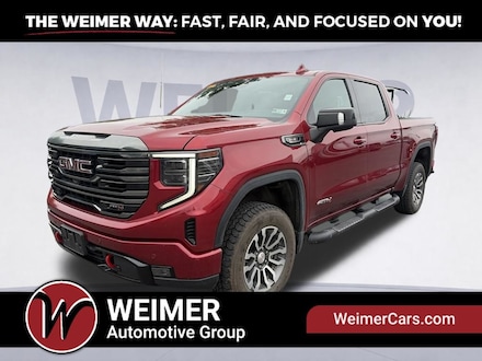 2023 GMC Sierra 1500 AT4 Truck Crew Cab