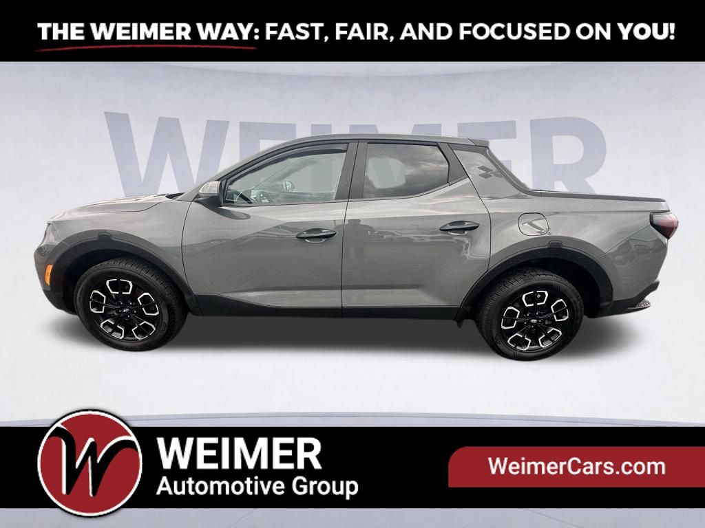 Used 2022 Hyundai Santa Cruz SEL with VIN 5NTJBDAE1NH013836 for sale in Moorefield, WV