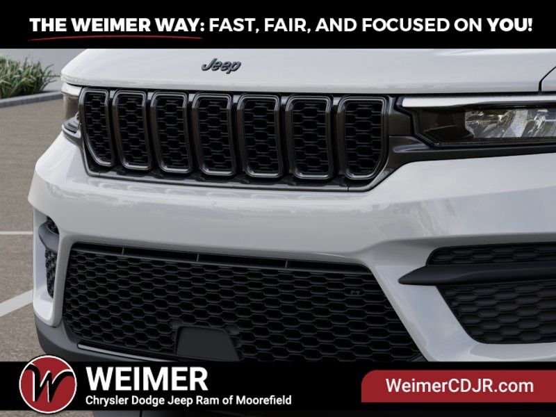 2025 Jeep Grand Cherokee Altitude - Photo 11