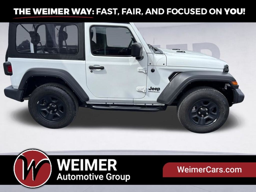 Used 2022 Jeep Wrangler Sport SUV