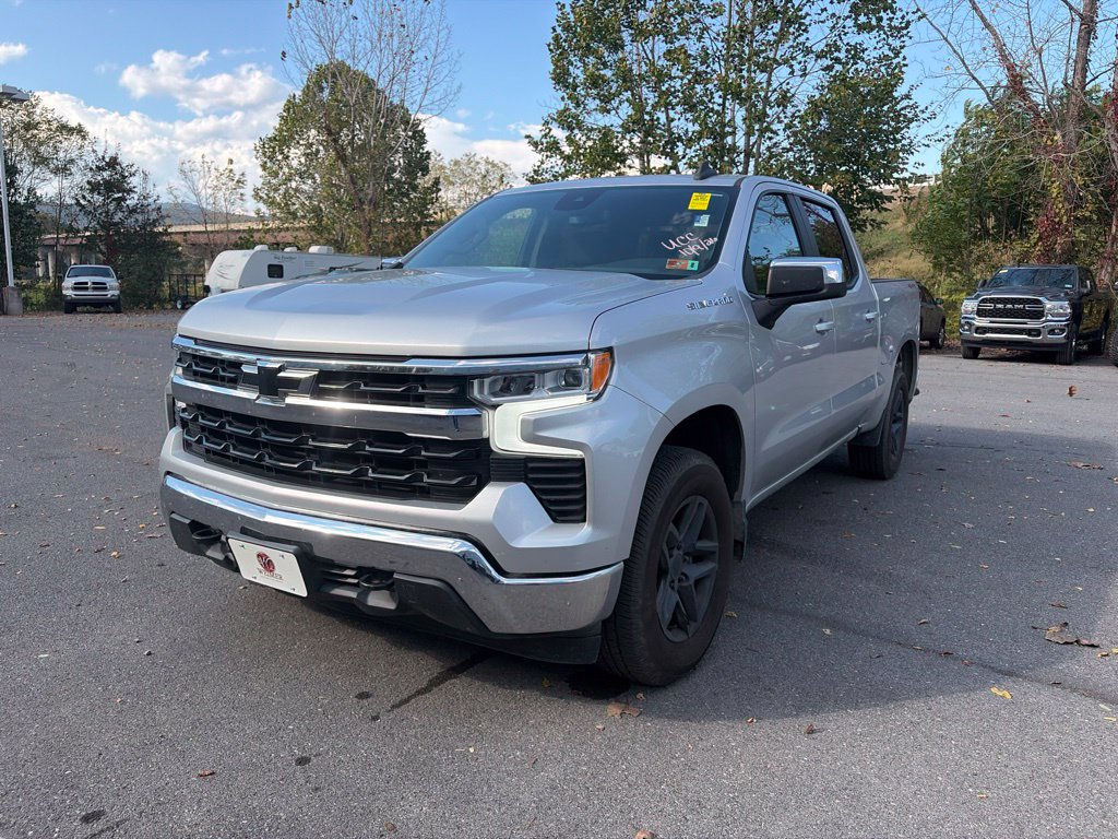 2022 Chevrolet Silverado 1500 LT w/1LT Truck Crew Cab