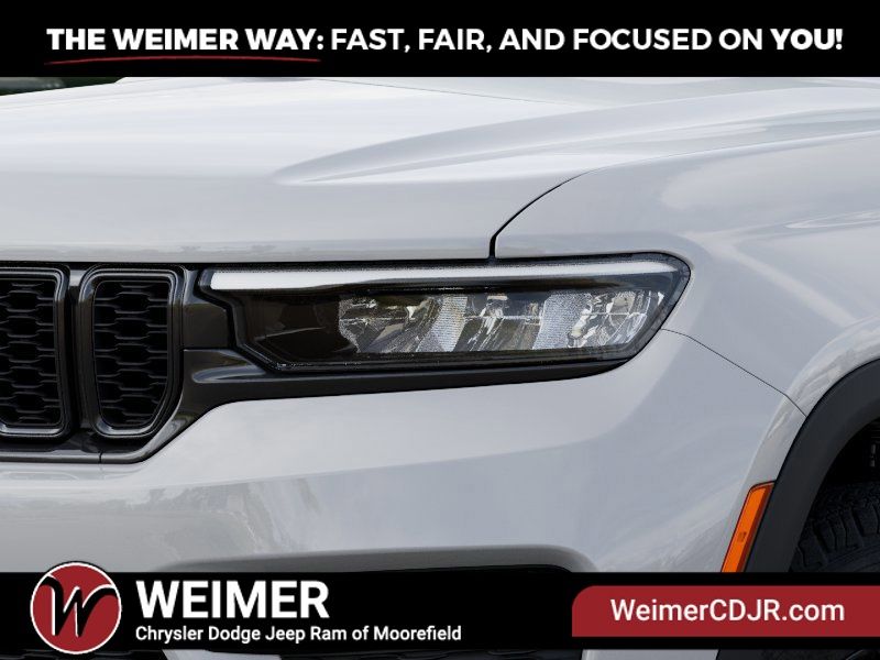 2025 Jeep Grand Cherokee Altitude - Photo 10