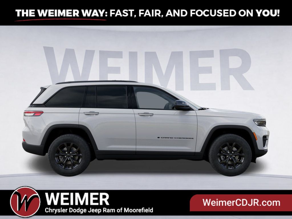 2025 Jeep Grand Cherokee Altitude - Photo 21