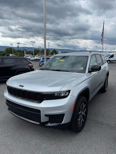 2025 Jeep Grand Cherokee L ALTITUDE X 4X4