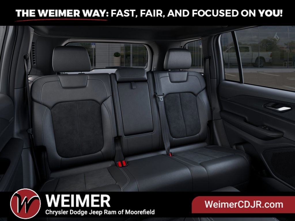 2025 Jeep Grand Cherokee Altitude - Photo 15