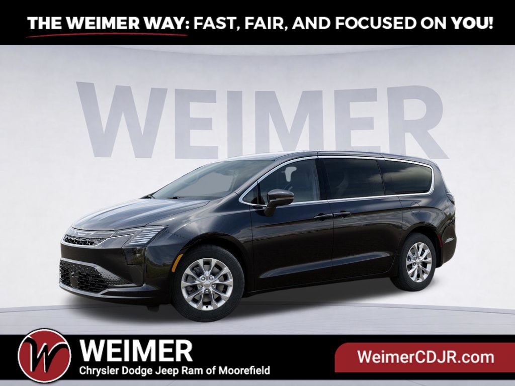 2027 Chrysler Pacifica Select AWD's photo