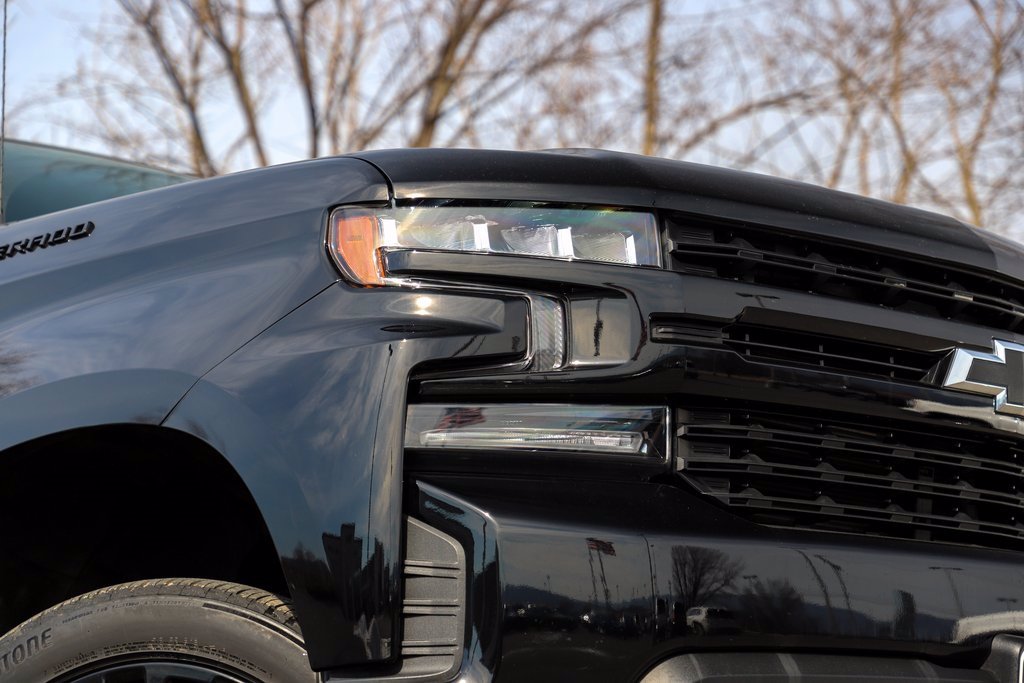 Used 2019 Chevrolet Silverado 1500 RST with VIN 3GCUYEED5KG216959 for sale in Moorefield, WV