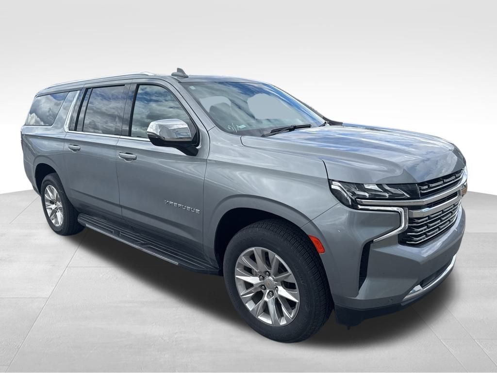 2024 Chevrolet Suburban Premier photo 3