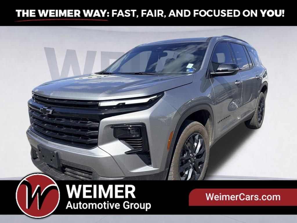 Used 2026 Chevrolet Traverse LT SUV