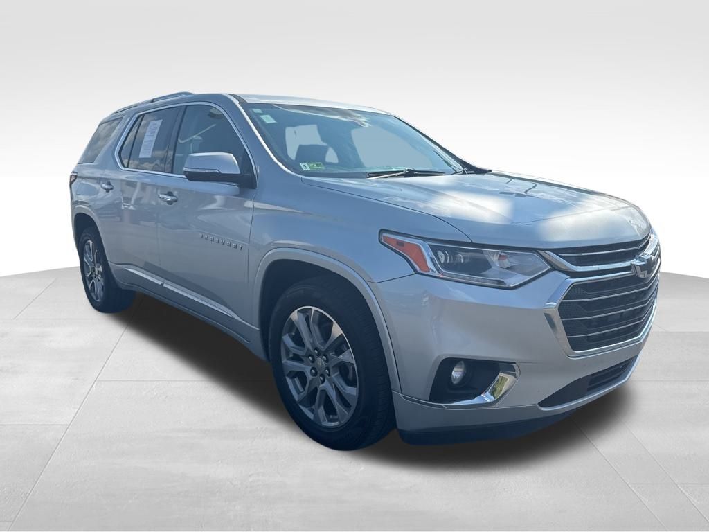 2019 Chevrolet Traverse Premier photo 3