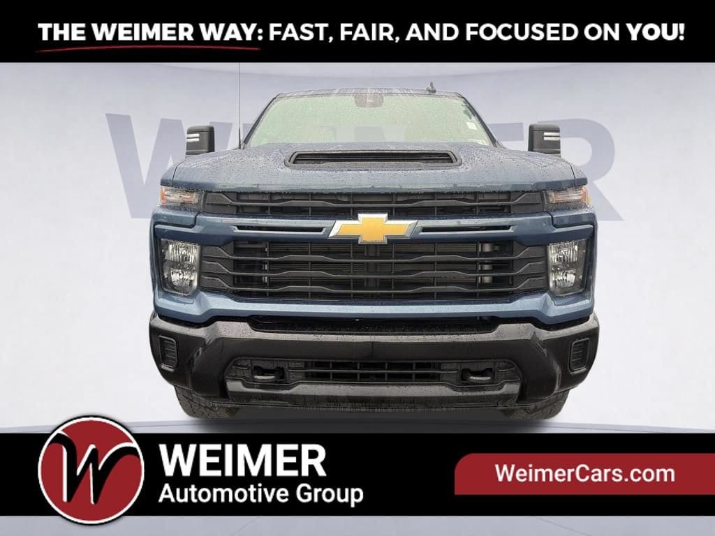 Used 2025 Chevrolet Silverado 2500 HD Custom Truck
