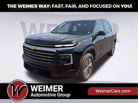 2025 Chevrolet Traverse LT SUV