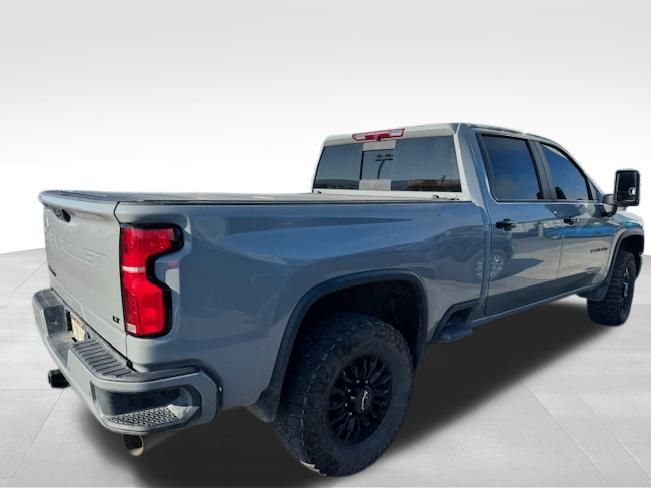 2024 Chevrolet Silverado 2500HD LT photo 4