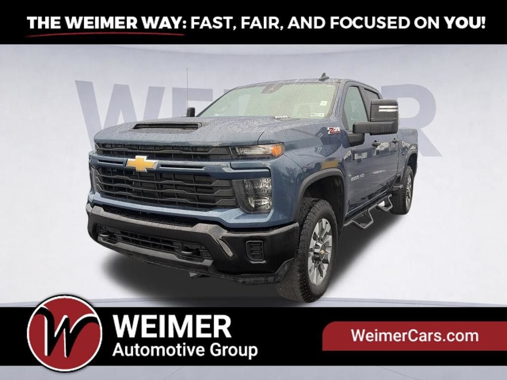 Used 2025 Chevrolet Silverado 2500 HD Custom Truck