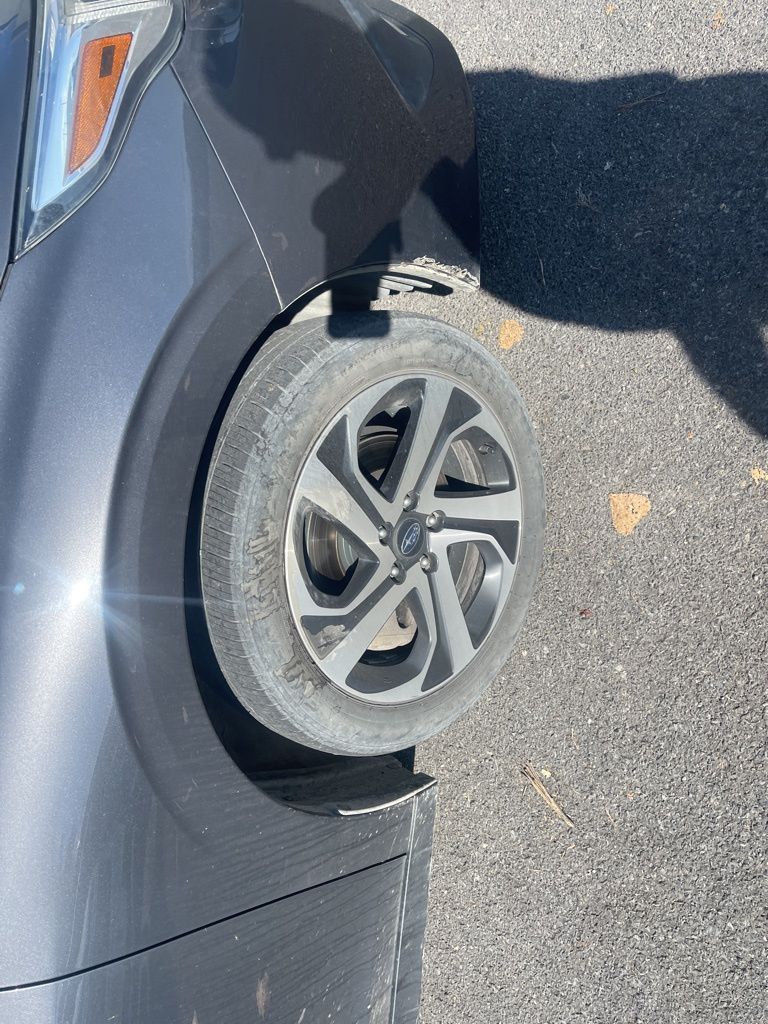 2022 Subaru Legacy Limited XT photo 2