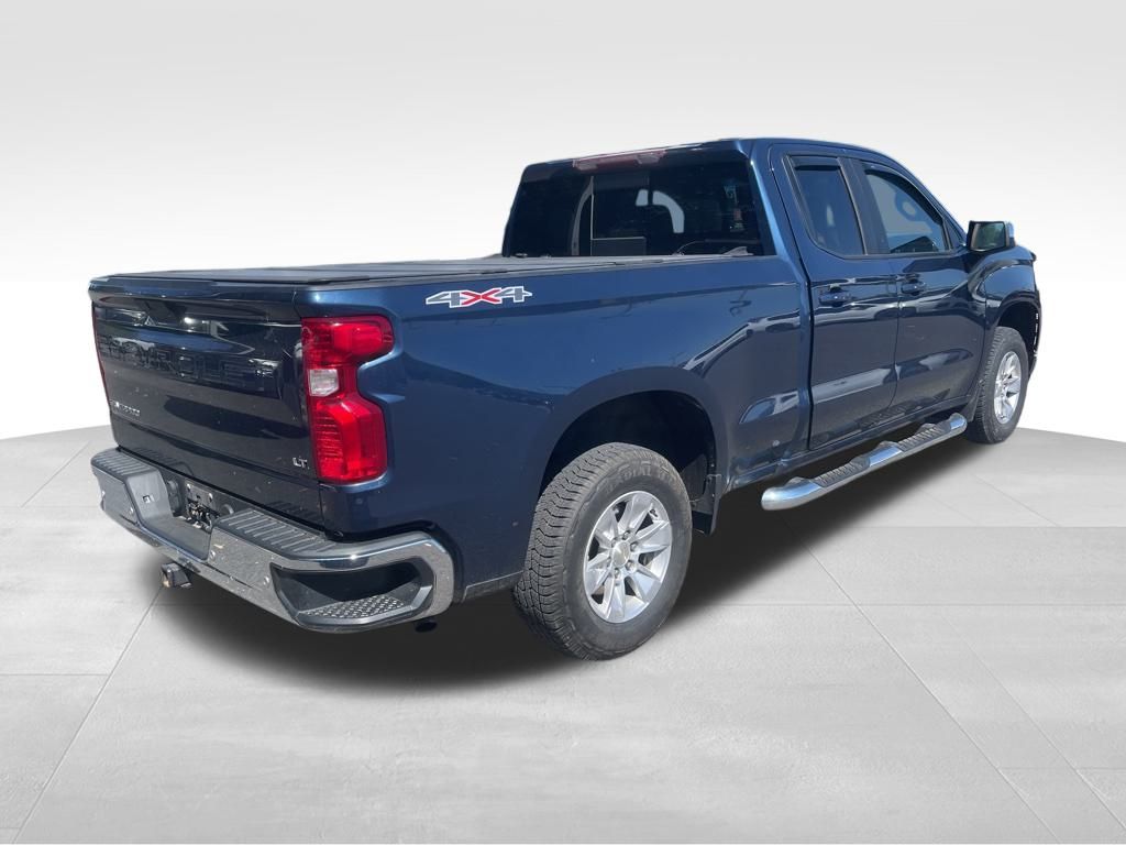 2019 Chevrolet Silverado 1500 LT photo 4