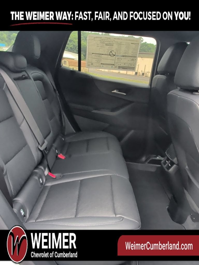 2027 Chevrolet Equinox LT - Photo 15
