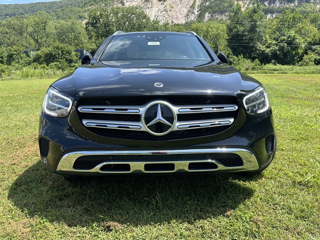 2021 Mercedes Benz GLC 300 photo 2