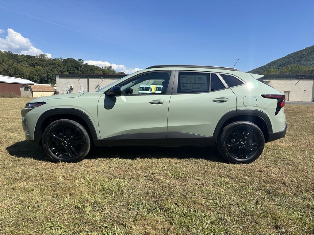 2025 Chevrolet Trax ACTIV photo 3