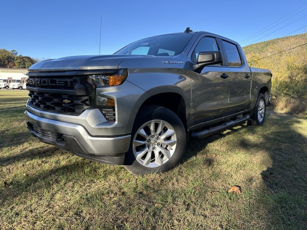 New 2026 Chevrolet Silverado 1500 Custom Truck