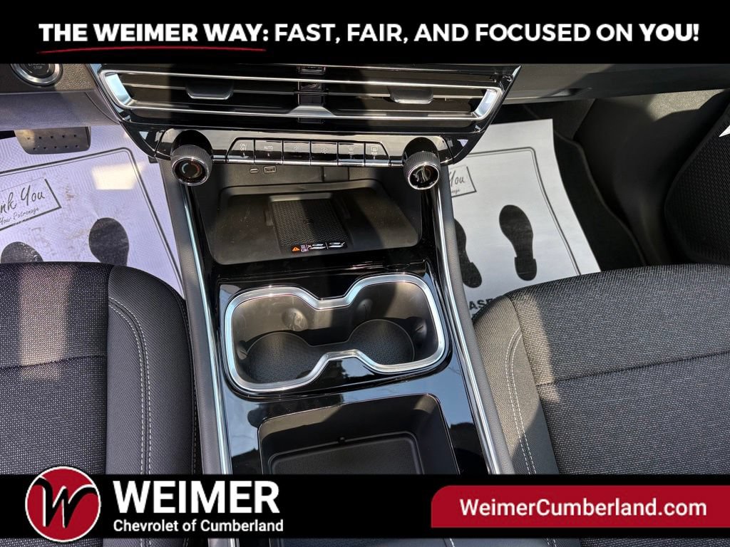 2026 Chevrolet Traverse LT - Photo 13