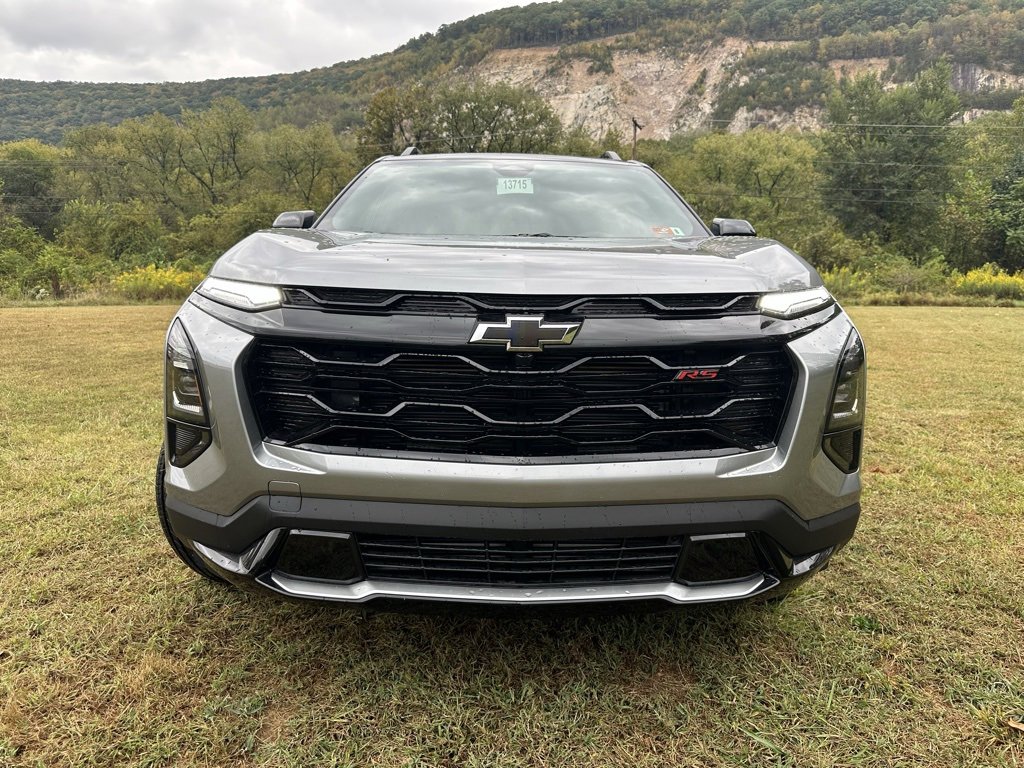 2026 Chevrolet Equinox RS photo 2