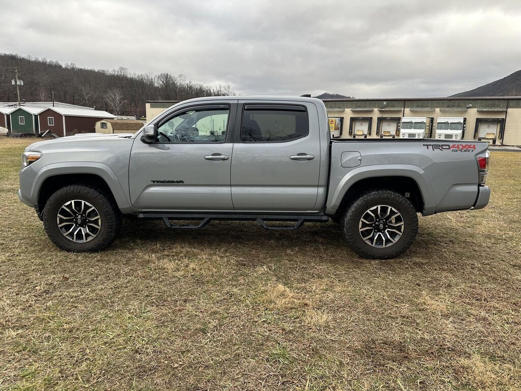 Used 2020 Toyota Tacoma 4WD SR5 Truck Double Cab