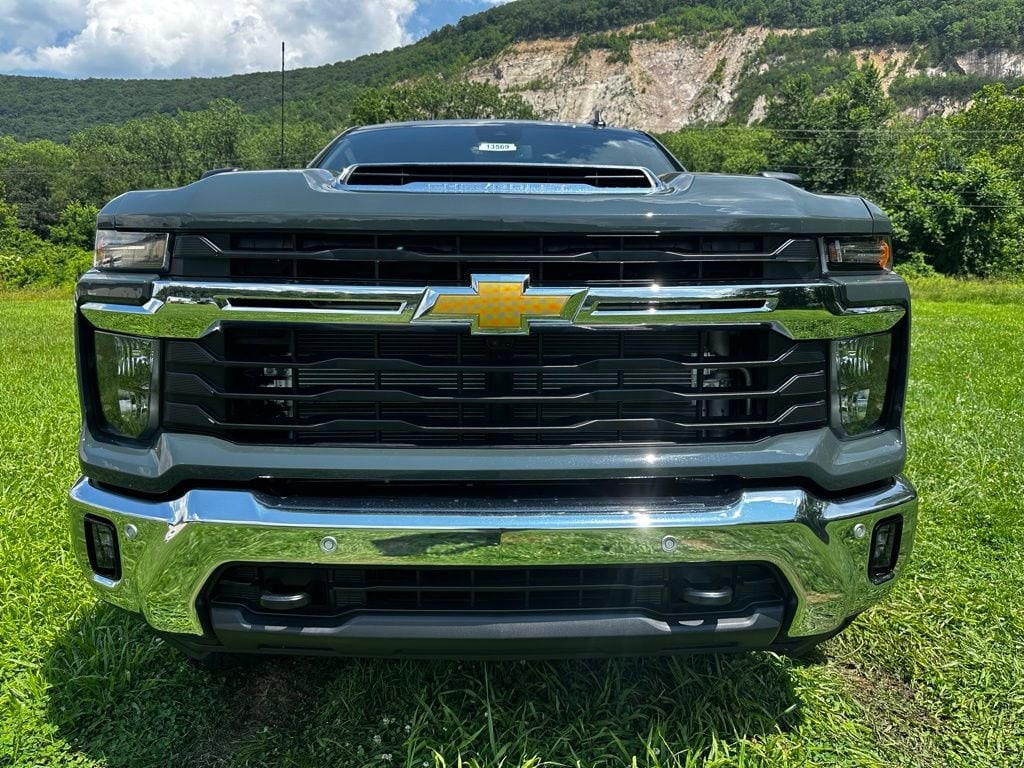 New 2025 Chevrolet Silverado 2500 HD LT Truck