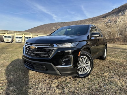 2023 Chevrolet Traverse LT Cloth SUV