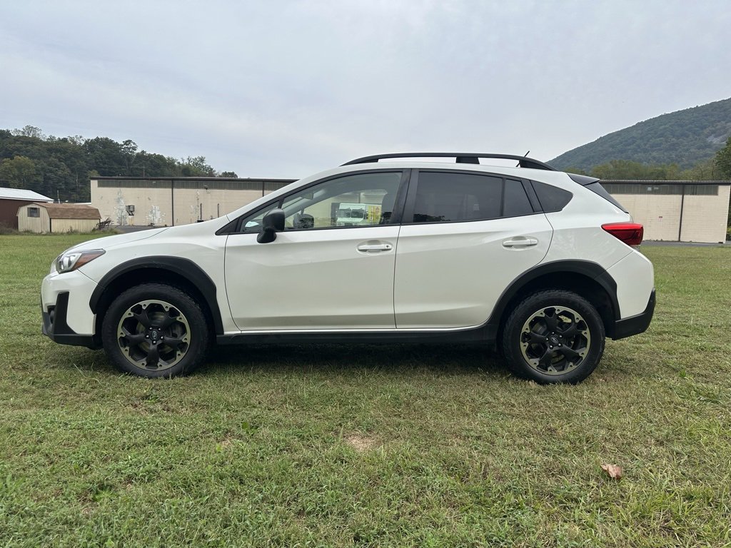 2022 Subaru Crosstrek 2.0i photo 2