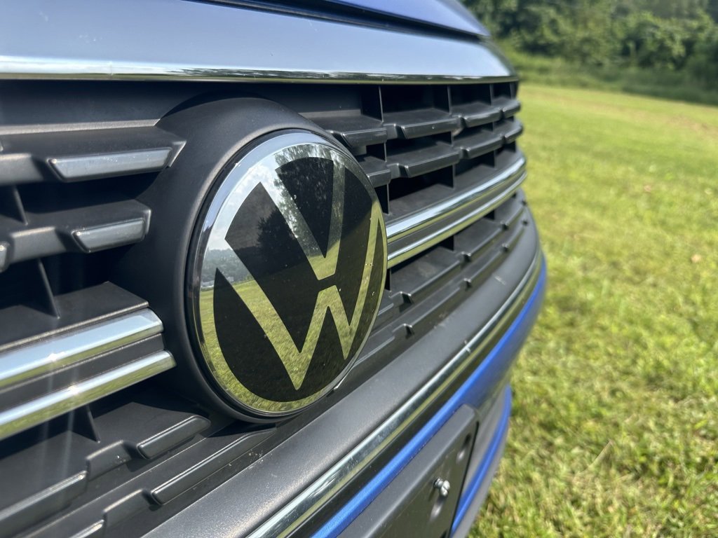 2024 Volkswagen Jetta S photo 2