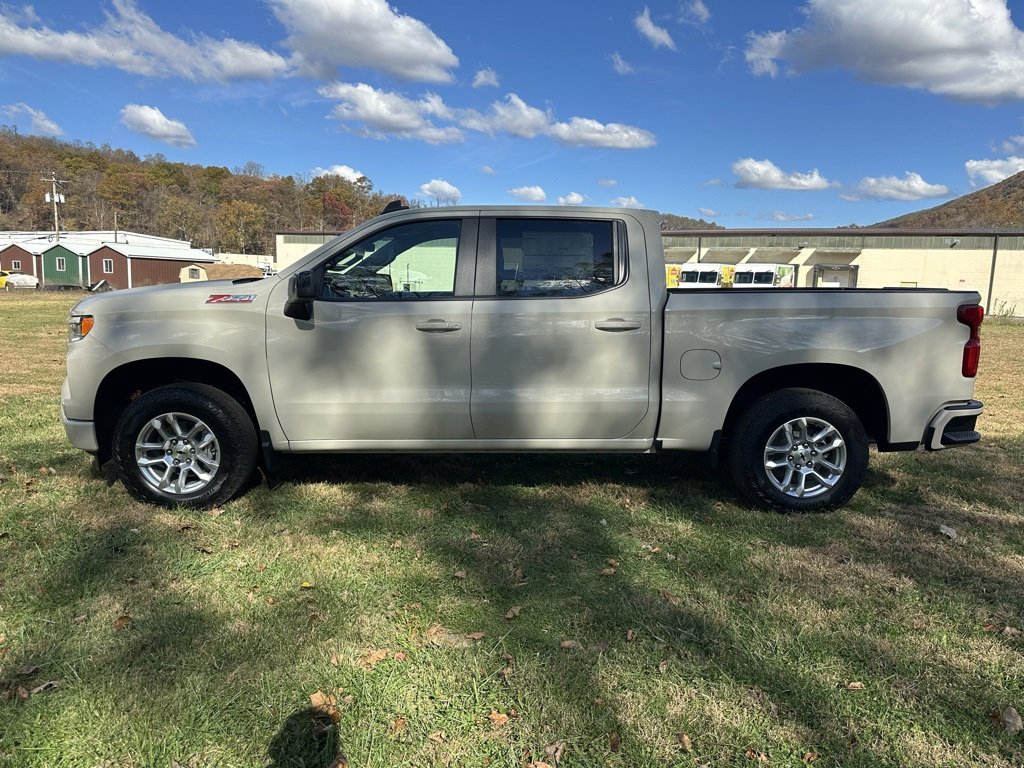 2026 Chevrolet Silverado 1500 RST photo 4