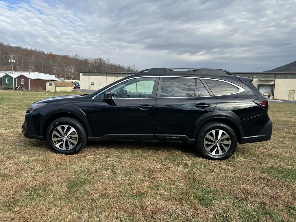 2023 Subaru Outback Premium photo 3