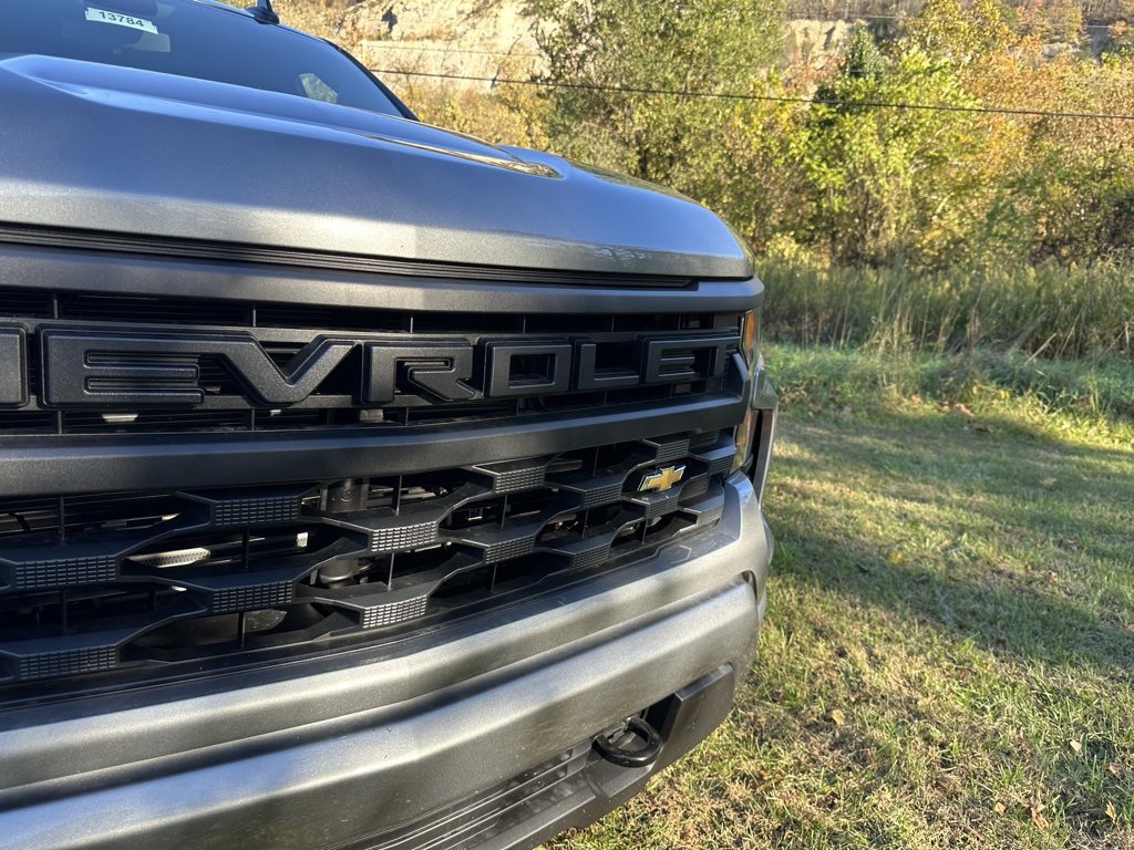 2026 Chevrolet Silverado 1500 Custom photo 3