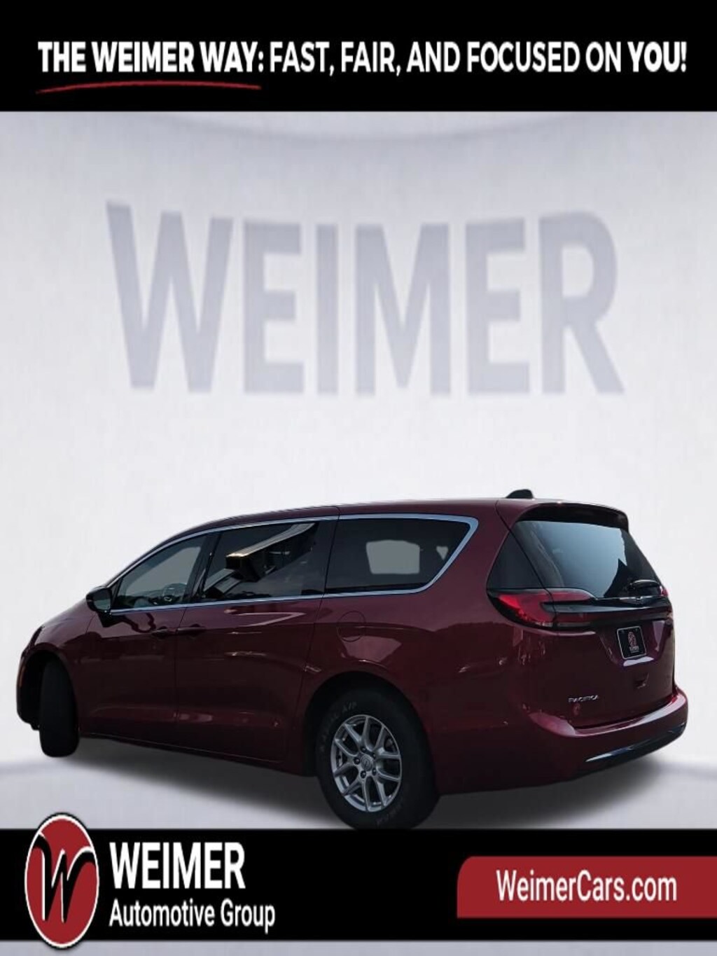 Used 2025 Chrysler Pacifica Select Van Passenger Van