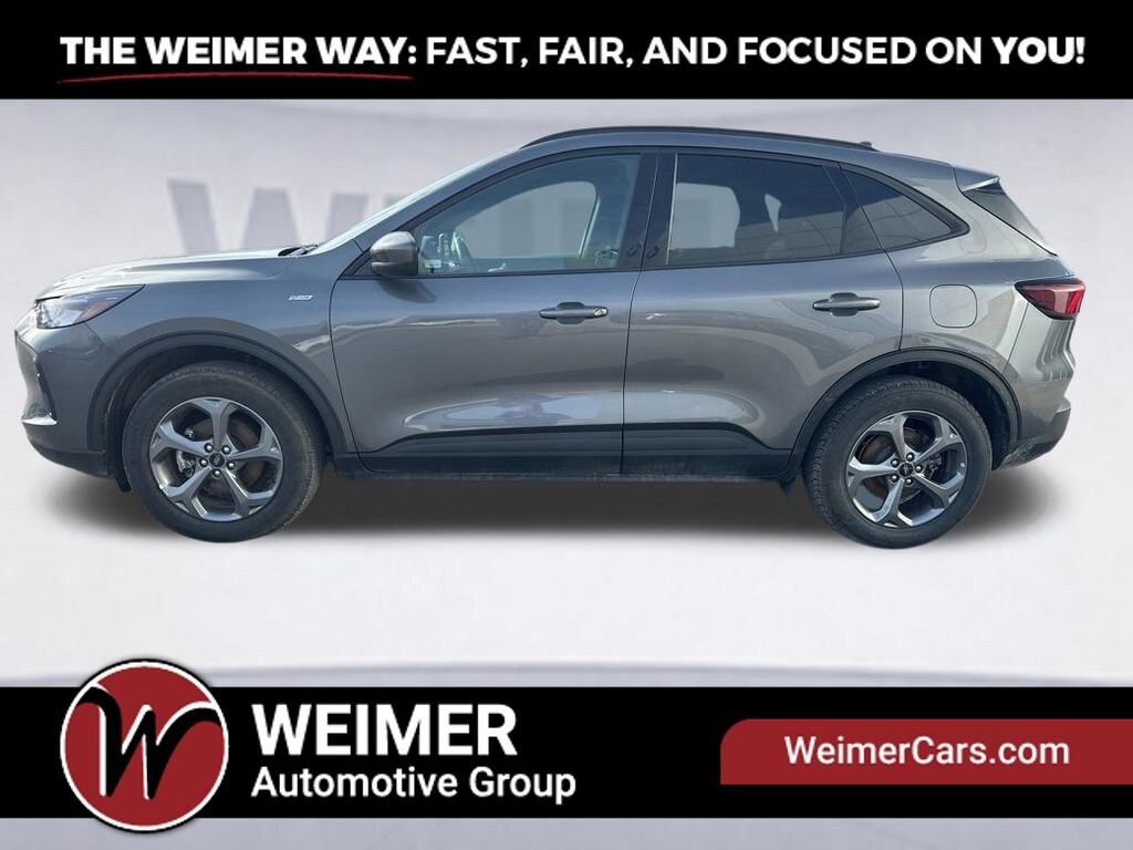 Used 2025 Ford Escape ST-Line Select SUV