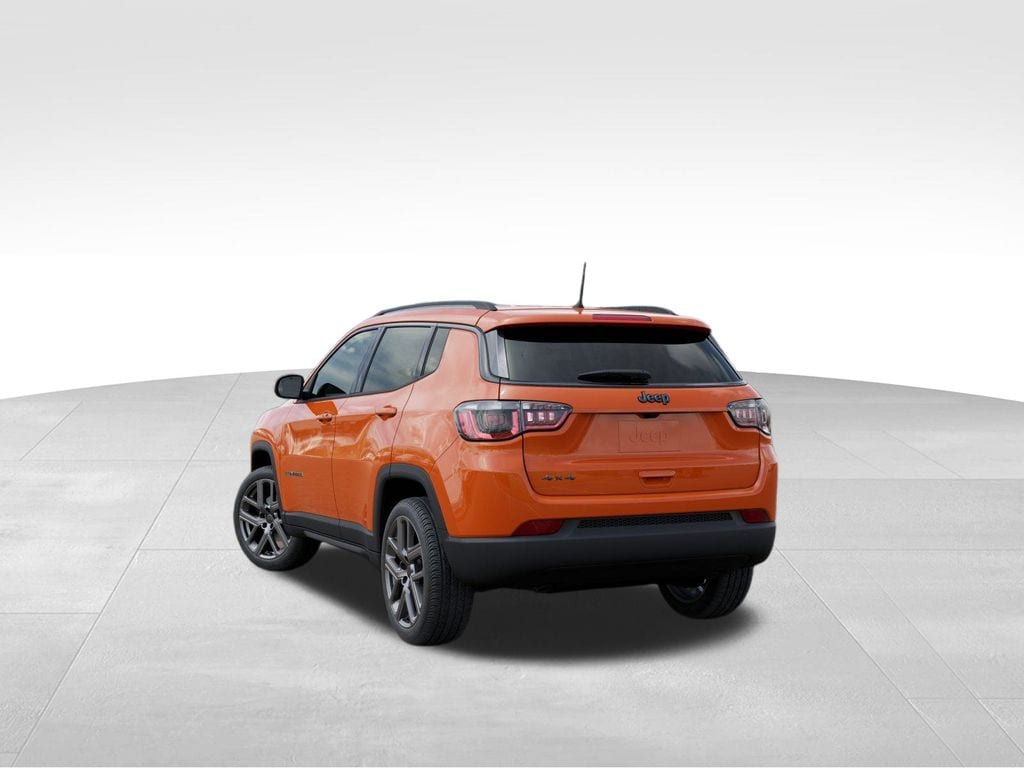 New 2026 Jeep Compass Latitude Sport Utility