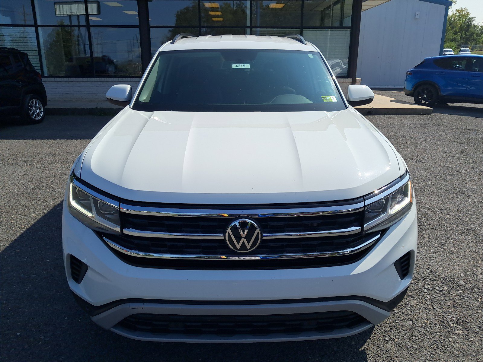 Used 2021 Volkswagen Atlas SE w/Tech with VIN 1V2HR2CA8MC578732 for sale in Keyser, WV