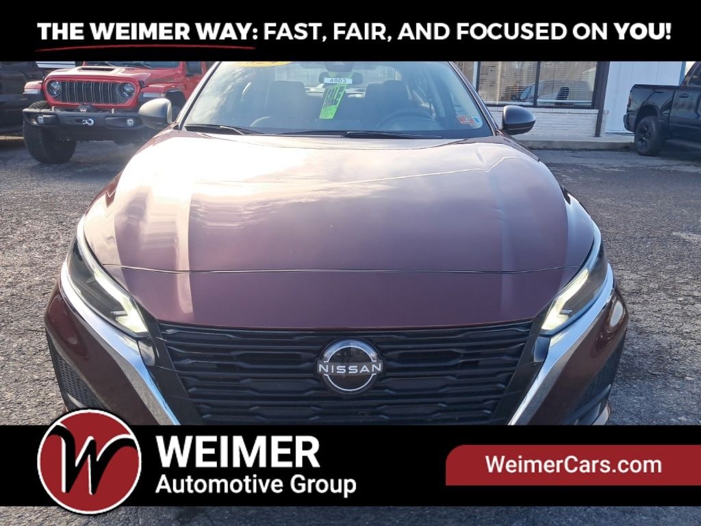 Used 2024 Nissan Altima 2.5 SV Sedan