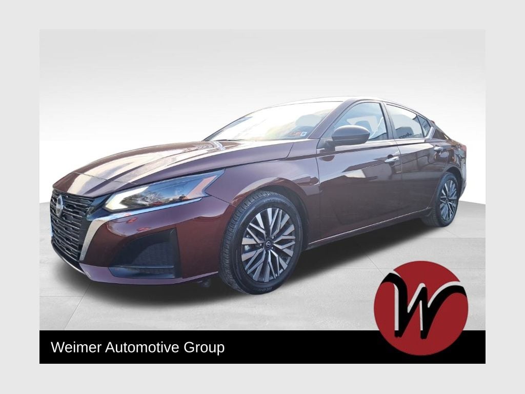 2024 Nissan Altima SV's photo