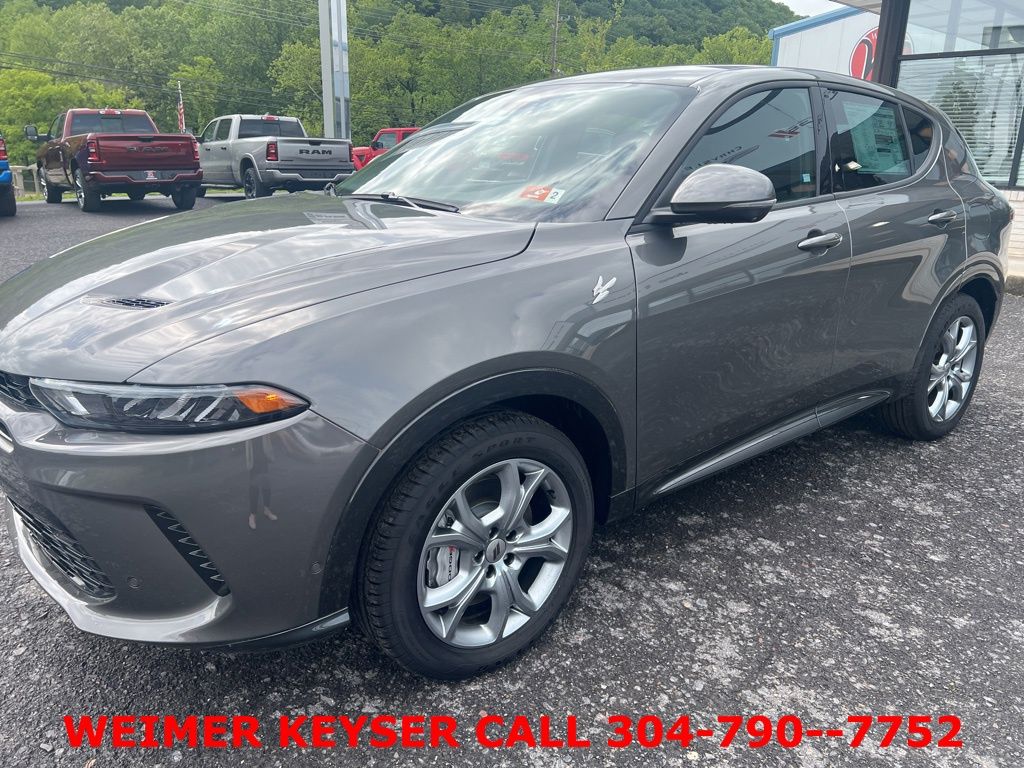 2024 Dodge Hornet R/T's photo